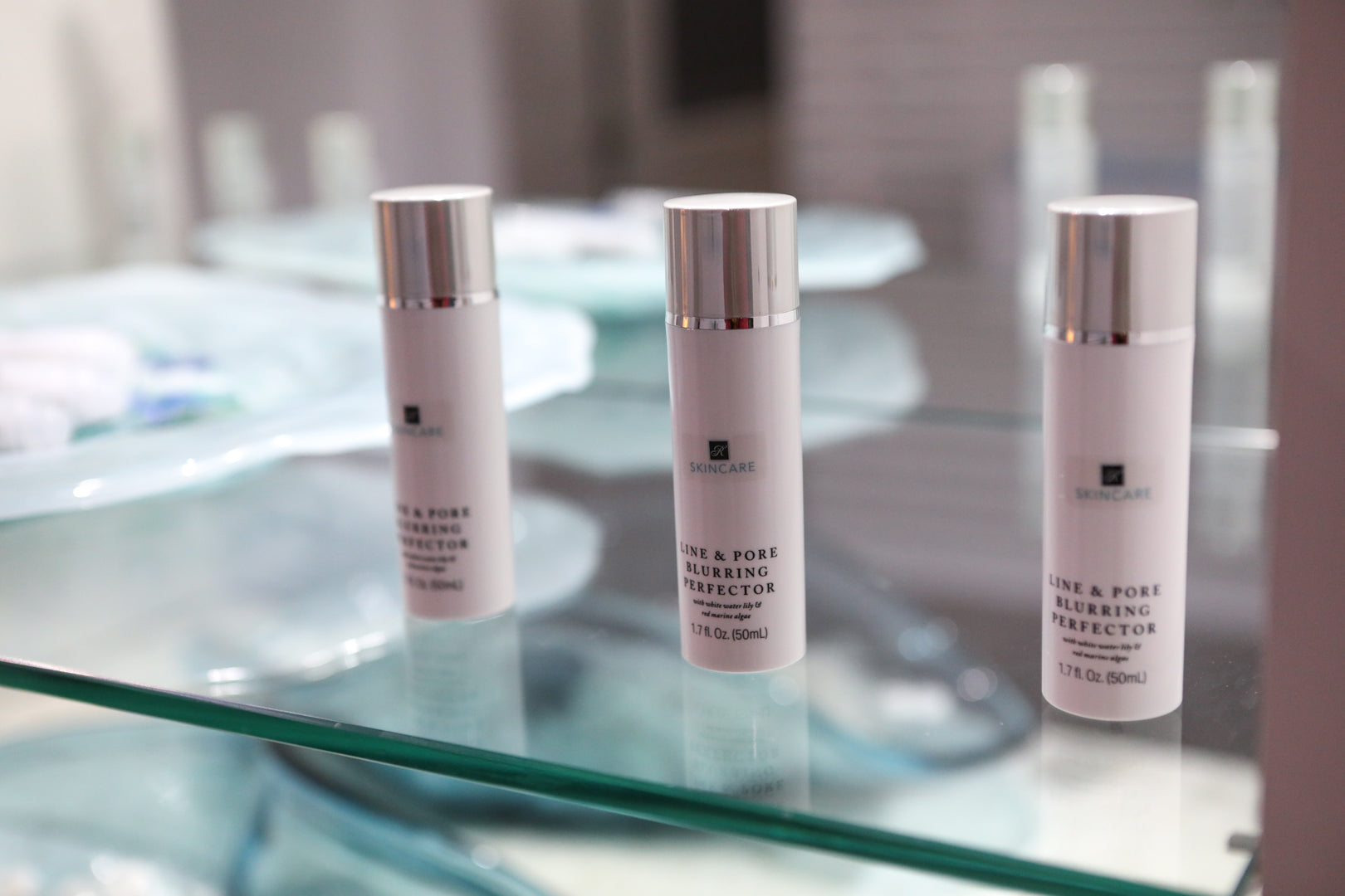 Line & Pore Blurring Perfector 